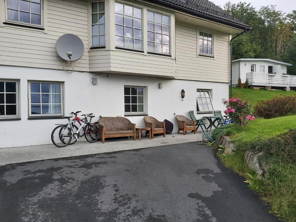 Alesund Apartment With Free Parking Esterno foto