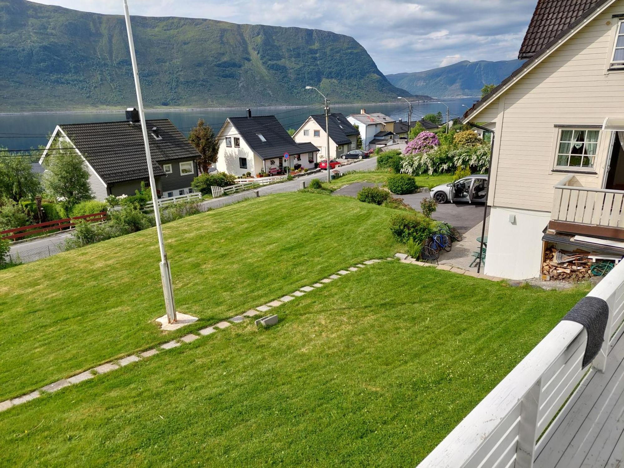 Alesund Apartment With Free Parking Esterno foto